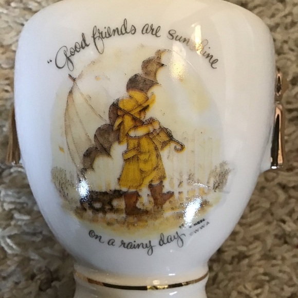 FINAL SALE Vintage Holly Hobbie Porcelain Cup, Made in Japan (4”) - Picture 1 of 5